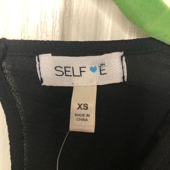 Self❤️e bell sleeve blouse - Picture 2 of 5